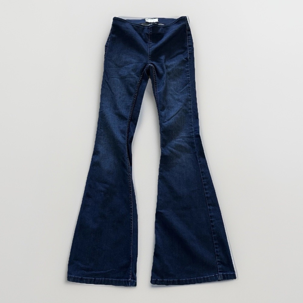 Free People Penny Pull-on Jeans Women's Size 25 Flare Jeans Low Rise Dark Wash